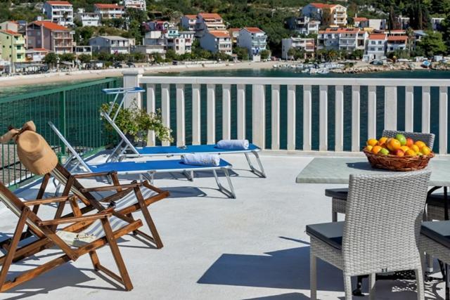 Lux Dado Igrane Exterior foto